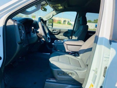 2026 Chevrolet Silverado 2500 HD Crew Cab Standard Box 4-Wheel Drive Custom