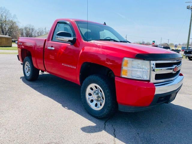 2008 Chevrolet Silverado 1500 4WD Regular Cab Standard Box Work Truck