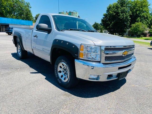 2013 Chevrolet Silverado 1500 Regular Cab Long Box 4-Wheel Drive LT