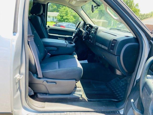 2013 Chevrolet Silverado 1500 Regular Cab Long Box 4-Wheel Drive LT