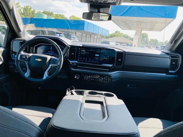 2024 Chevrolet Silverado 1500 Crew Cab Standard Box 4-Wheel Drive LT