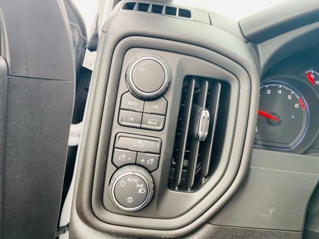 2026 Chevrolet Silverado 1500 Crew Cab Short Box 4-Wheel Drive Custom