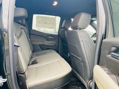 2026 Chevrolet Colorado Crew Cab Short Box 4-Wheel Drive ZR2