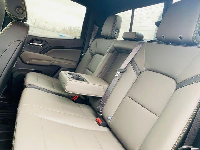 2026 Chevrolet Colorado Crew Cab Short Box 4-Wheel Drive ZR2