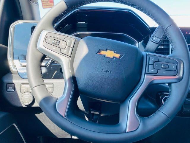 2026 Chevrolet Silverado 1500 Crew Cab Short Box 4-Wheel Drive LT 1LT