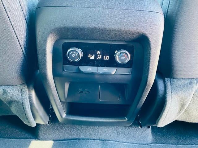 2026 Chevrolet Traverse LT w/1LT