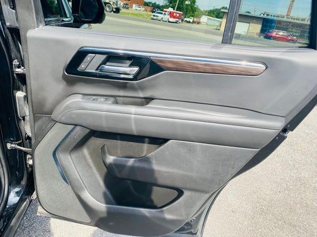 2025 Chevrolet Tahoe 2WD LT