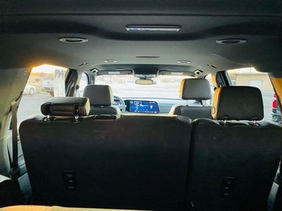 2025 Chevrolet Suburban 4WD Z71