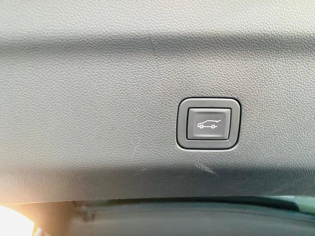 2025 Chevrolet Suburban 4WD Z71