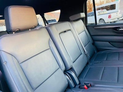 2025 Chevrolet Suburban 4WD Z71