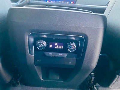 2025 Chevrolet Suburban 4WD Z71