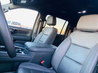 2025 Chevrolet Suburban 4WD Z71