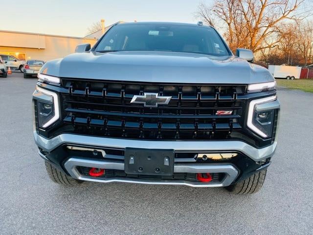 2025 Chevrolet Suburban 4WD Z71