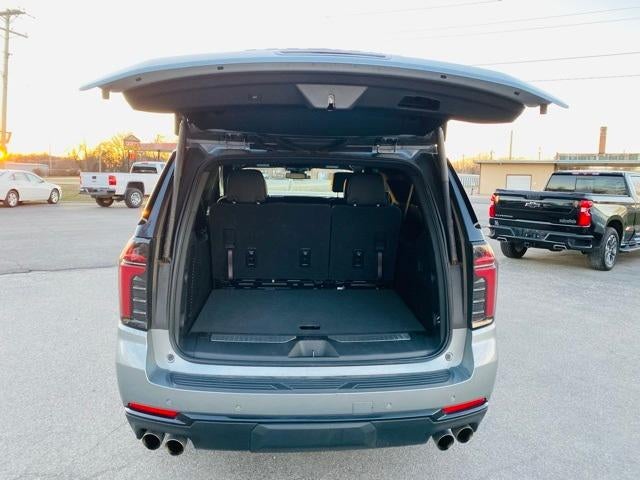 2025 Chevrolet Suburban 4WD Z71