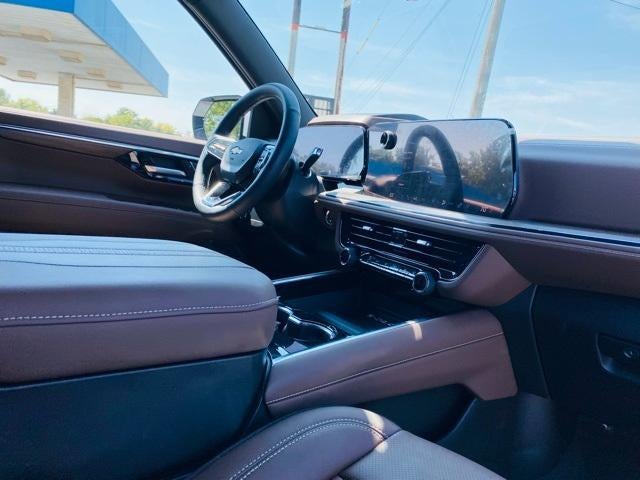 2025 Chevrolet Tahoe 4WD High Country