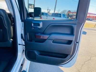 2015 GMC Sierra 2500HD available WiFi Crew Cab Long Box 4-Wheel Drive SLE