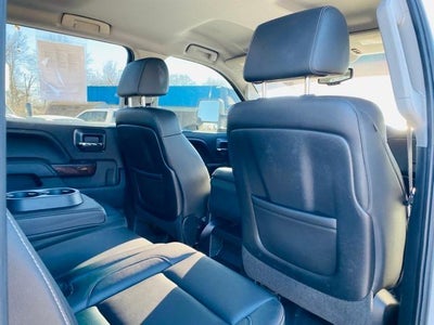 2015 GMC Sierra 2500HD available WiFi Crew Cab Long Box 4-Wheel Drive SLE