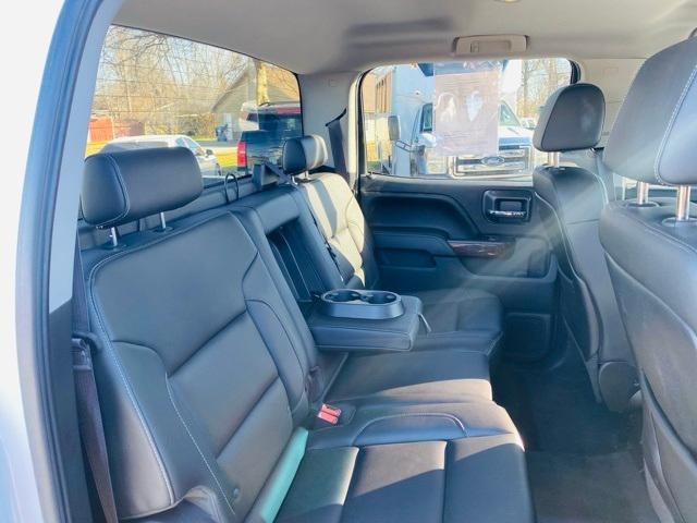 2015 GMC Sierra 2500HD available WiFi Crew Cab Long Box 4-Wheel Drive SLE