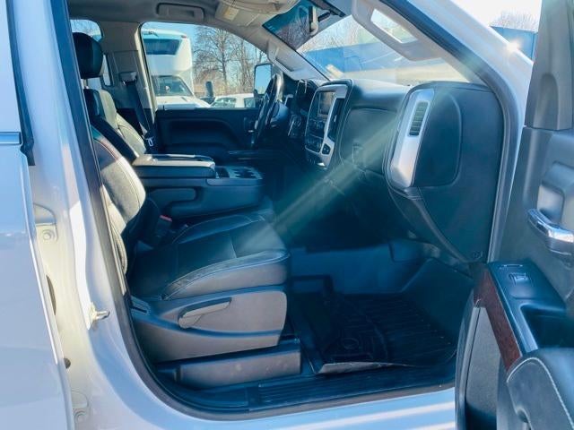 2015 GMC Sierra 2500HD available WiFi Crew Cab Long Box 4-Wheel Drive SLE