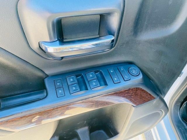 2015 GMC Sierra 2500HD available WiFi Crew Cab Long Box 4-Wheel Drive SLE