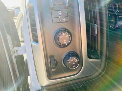 2015 GMC Sierra 2500HD available WiFi Crew Cab Long Box 4-Wheel Drive SLE