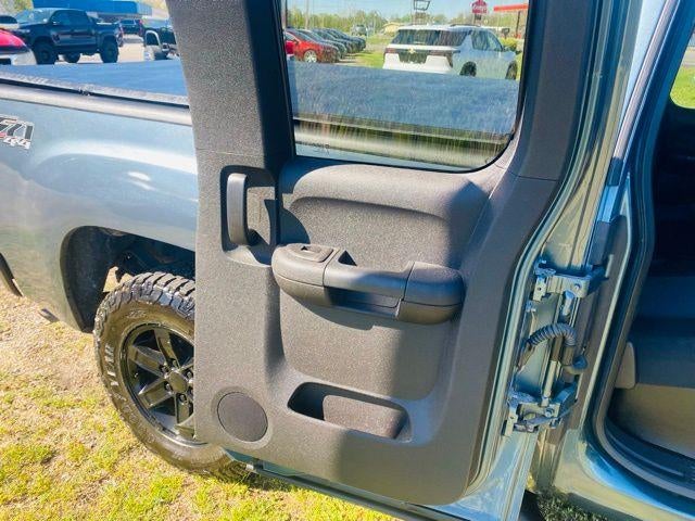 2012 GMC Sierra 1500 Extended Cab Standard Box 4-Wheel Drive SLE