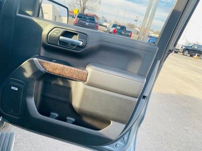 2019 GMC Sierra 1500 Crew Cab Short Box 4-Wheel Drive Denali