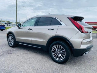 2025 Cadillac XT4 FWD 4dr Premium Luxury
