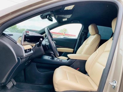 2025 Cadillac XT4 FWD 4dr Premium Luxury