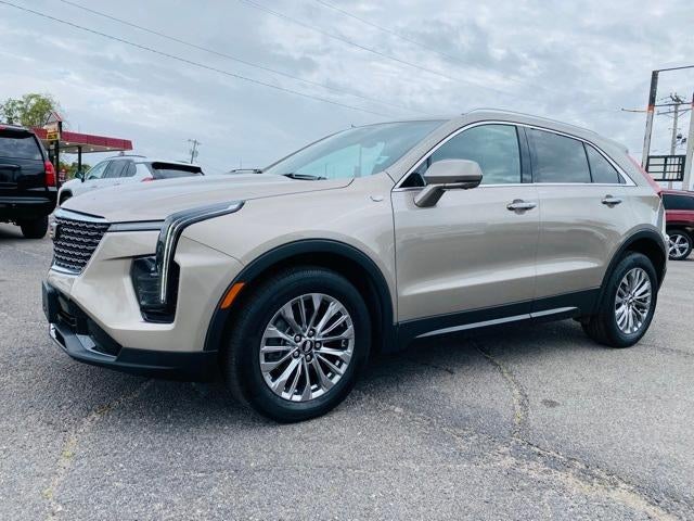 2025 Cadillac XT4 FWD 4dr Premium Luxury