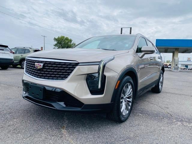 2025 Cadillac XT4 FWD 4dr Premium Luxury