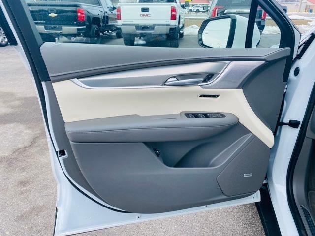 2024 Cadillac XT5 FWD 4dr Premium Luxury