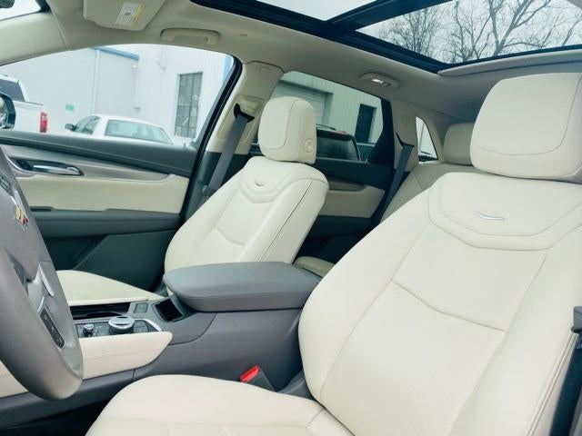 2024 Cadillac XT5 FWD 4dr Premium Luxury