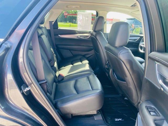 2017 Cadillac XT5 FWD 4dr Premium Luxury