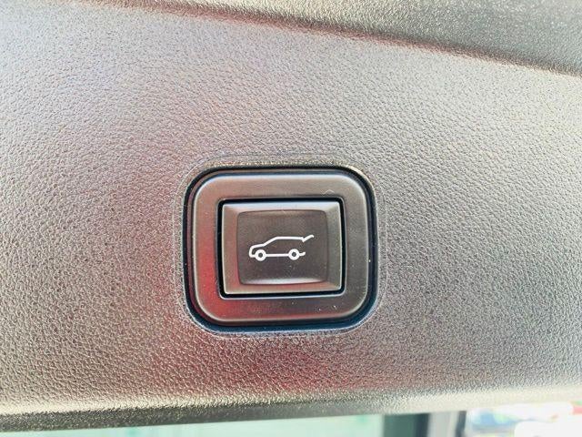 2024 Cadillac LYRIQ 4dr Luxury w/1SD
