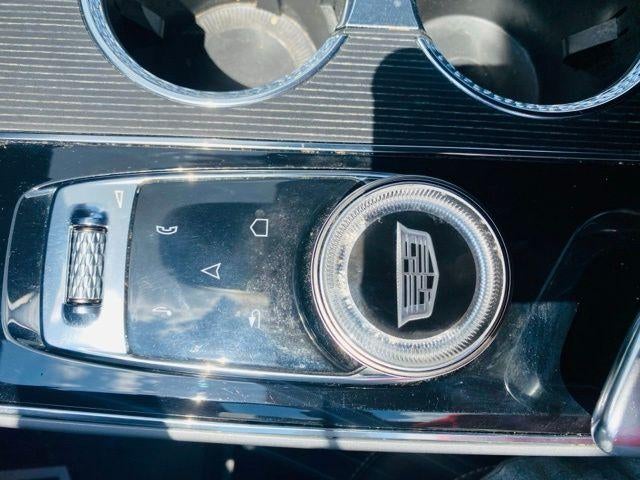 2024 Cadillac LYRIQ 4dr Luxury w/1SD