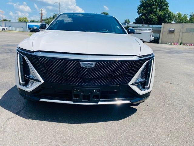 2024 Cadillac LYRIQ 4dr Luxury w/1SD