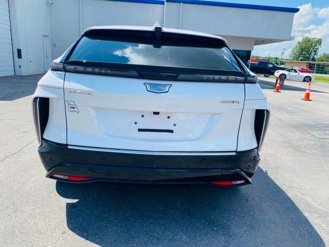 2024 Cadillac LYRIQ 4dr Luxury w/1SD
