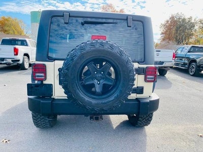 2011 Jeep Wrangler 4WD 2dr Rubicon
