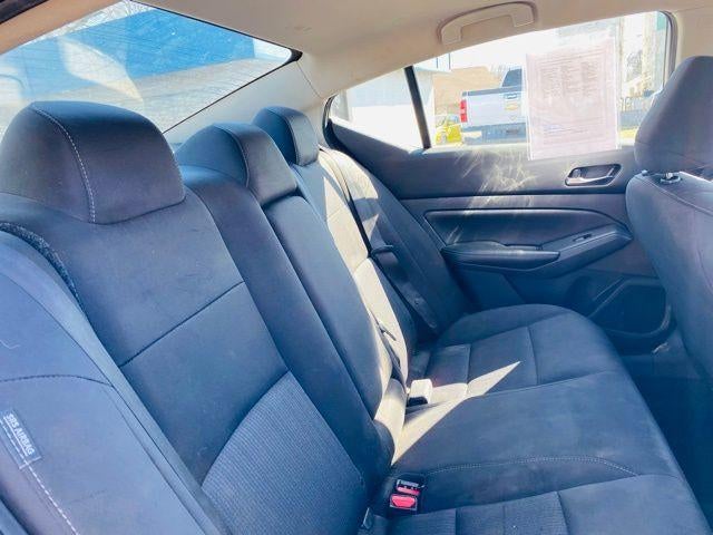 2022 Nissan Altima 2.5 SV Sedan