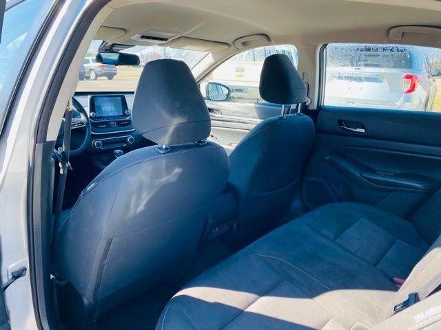 2022 Nissan Altima 2.5 SV Sedan