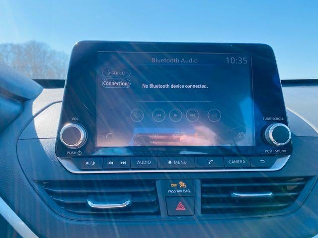 2022 Nissan Altima 2.5 SV Sedan