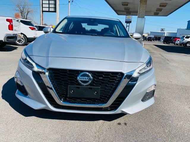 2022 Nissan Altima 2.5 SV Sedan