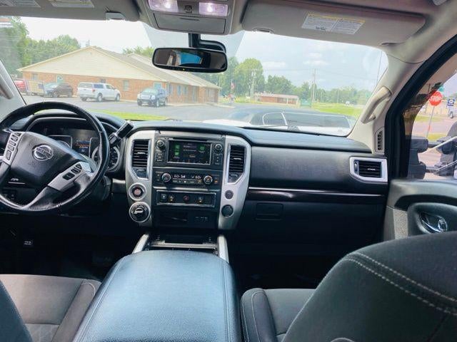 2019 Nissan Titan 4x4 Crew Cab SV