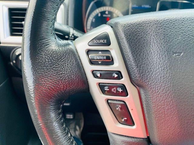 2019 Nissan Titan 4x4 Crew Cab SV