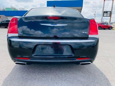 2019 Chrysler 300 Touring RWD