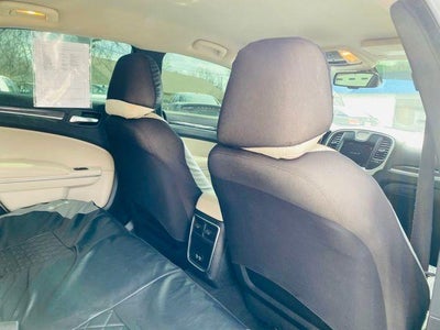 2019 Chrysler 300 Touring RWD