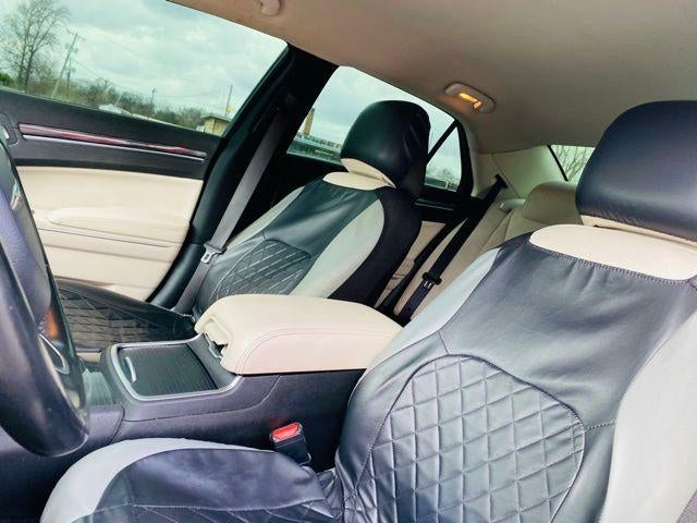 2019 Chrysler 300 Touring RWD
