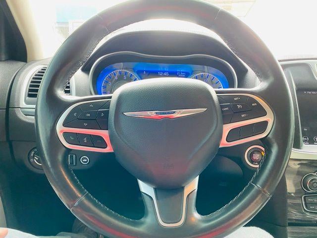 2019 Chrysler 300 Touring RWD