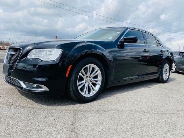 2019 Chrysler 300 Touring RWD